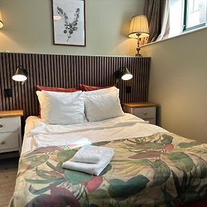Kamer met een King Size Bed